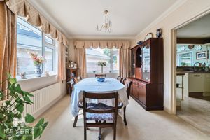 Dining Room- click for photo gallery